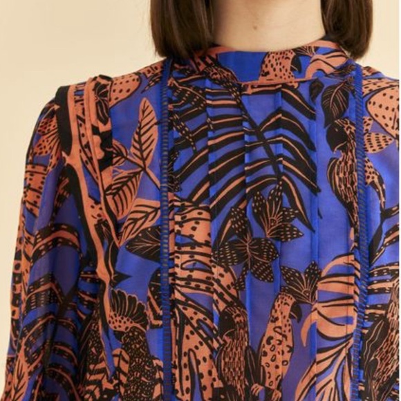 Farm Rio Blouse - Picture 3 of 9